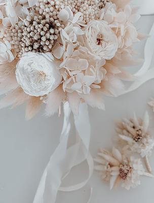 Dried & Artificial Flowers Bridal Bouquet - Cream, White
