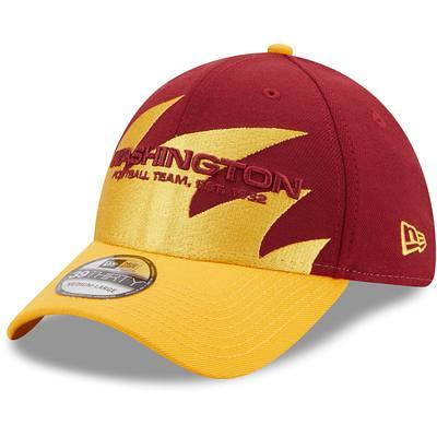 Men's New Era Burgundy Washington Commanders Script 9FIFTY Trucker Snapback  Hat