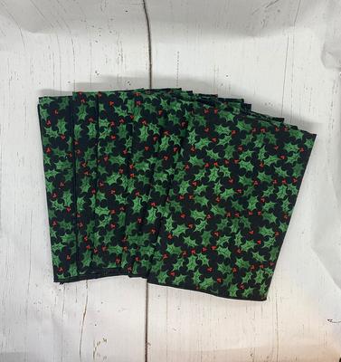 Dark Green Cloth Napkins Set of 2 4 6 8 10 12. Green Linen Napkins 16 Inch  Size. Green Christmas Napkins. Eco-friendly Green Dinner Napkins. 