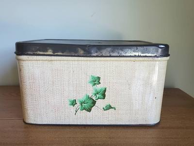 Pinecones Metal Bread Box