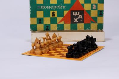 Vintage Wooden Travel Chess Set