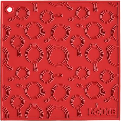 Lodge AS7SKT41 7 x 7 Red Skillet Pattern Silicone Trivet / Pot Holder