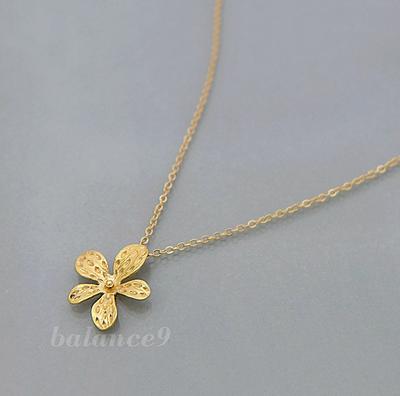 Tiny Lily Necklace | Simple Flower Necklace - Stranded Treasures