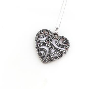 925 Sterling Silver Necklace Heart Shaped Locket Vintage 