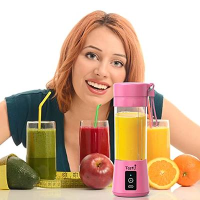 Portable Blender, Mini Personal Blender Bottle for shakes and  smoothies，with USB Rechargeable On The Go Mixer Electric Blender Cup for  Fruit Juice Protein (Pink) - Yahoo Shopping