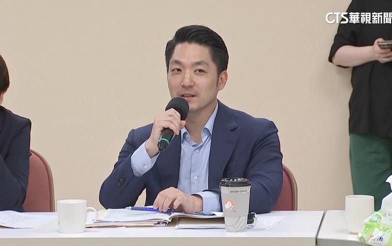 蔣萬安向民進黨團報告重大議案　挨批「打安全牌」