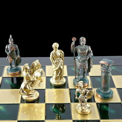 Design Toscano Isle of Lewis Chess Set and Board