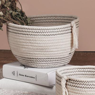 Hipiwe Wicker Shelf Baskets Bin with Lid, Handwoven Seagrass Basket Storage  Bins Rectangular Household Basket Boxes for Shelf Wardrobe Home Organizer,  Coffee X-Small