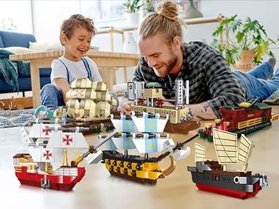 BRICK STORY Pirate Ship Building Sets Boat and Ship Model Pirate Toys  Building Blocks Pirate Ship Toys for Boys and Girls Pirate Adventure  Playset