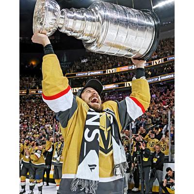 Vegas Golden Knights Inglasco 2023 Stanley Cup Champions 11oz. Rocks G –  Vegas Team Store