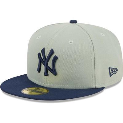 Men's New Era Green New York Yankees Logo 59FIFTY Fitted Hat