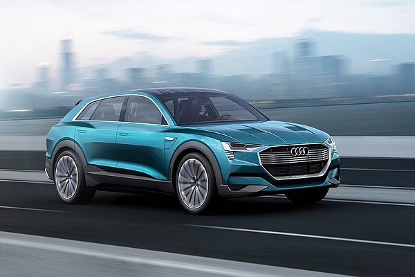 展現未來數位車艙趨勢，AUDI e-tron quattro Concept再現