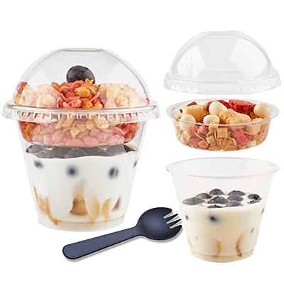 Zezzxu 50 Pack 12 oz Plastic Dessert Cups with Dome Lids (No Hole) and  Sporks, Crystal Clear PET Disposable Yogurt Parfait Cups with Lids for