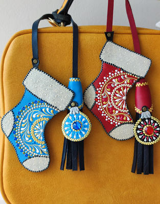 Santa Boot Bag Charm, Christmas Stocking Purse Charms, Leather Handbag  Holiday Handmade Gift For Women - Yahoo Shopping