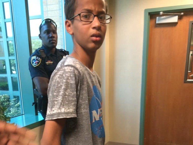 Here’s a photo of the clock that isn’t a bomb but got 14-year-old Ahmed Mohamed arrested anyway