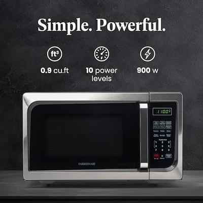 Commercial Chef 0.9-cu ft 900-Watt Countertop Microwave (Stainless Steel) | CHM009