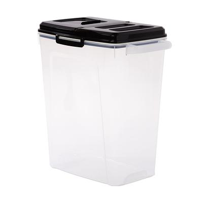 Snapware Multisize BPA-Free Food Storage Container at