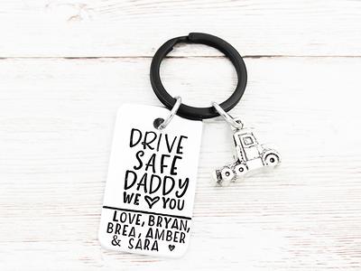 WSNANG Truck Driver Gifts Keep Me Safe Get Me Home Trucker's Prayer Keychain Gift for Truck Drivers Dad Husband