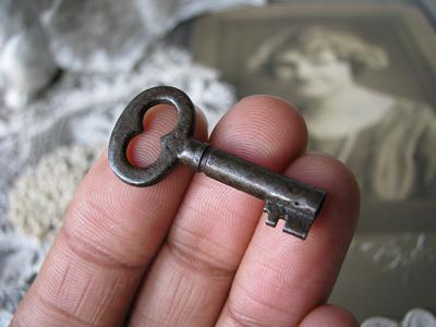 Antique Lock Skeleton Key  Antique Keys Jewelry Steampunk