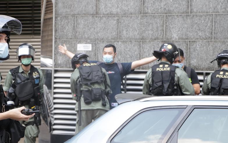 國安法從香港管到全世界？外國人在外國主張港獨最重恐判無期徒刑
