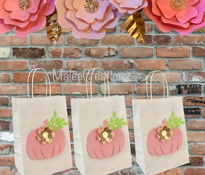 25 Pcs Kids Party Favors Bags Birthday Goodie Candy Bags Party Goody Favor  Bags