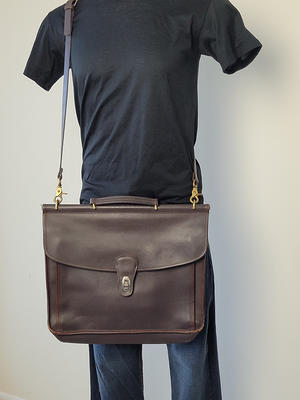 Steel Horse Leather The Gustav Messenger Bag | Large Capacity Vintage Leather Messenger Bag Brown