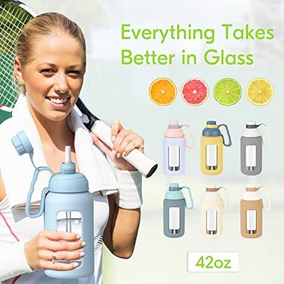 BLUEGO 64oz Glass Water Bottles with Straw Time Marker Half Gallon Large  Motivational Water Bottle with Silicone Sleeve 2L Big Glass Water Jug Bottle  for Gym, Sports, Workout, Daily Green 64oz Green