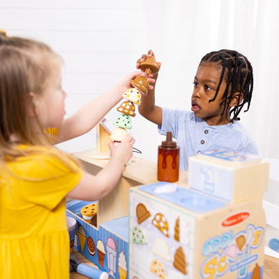 Melissa & Doug Wooden Cool Scoops Ice Creamery Play Food Toy -  FSC-Certified Materials