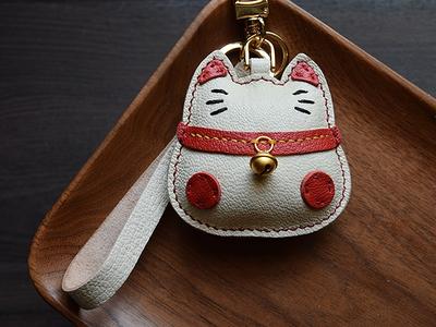 Wholesale PandaHall 8pcs Lucky Cat Keychain 4 Style Fortune Cat