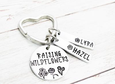 UniquelyBirr Motivational Keychain for Girls, Inspirational Keychain, Personalized Initial Keychain, She Believed She Could So She Did Quote