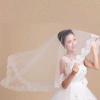 Unsutuo Bride Wedding Veil Ivory Elbow Length Veil Short Bridal Tulle Veils  with Comb for Women and Girls