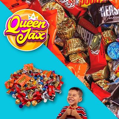 M&M's Chocolate Halloween Candy Fun Size Assorted Variety Mix Bag, 5.3 lbs 150 Pieces