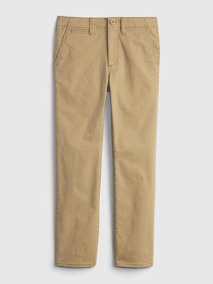 Modern Khakis in Baggy Fit with GapFlex