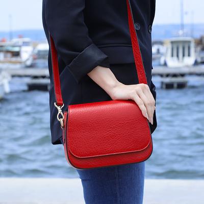 Minimalist Shoulder Bag