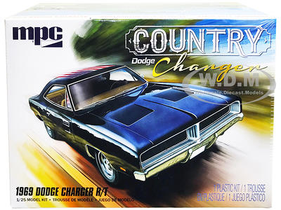 Skill 2 Model Kit 1969 Dodge Charger R/T Country 1/25 Scale