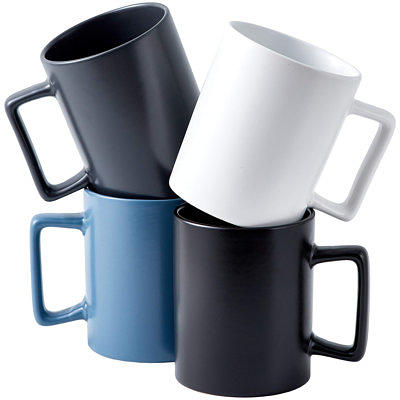 Santa Face BPA-Free Plastic Mugs - 12 Ct.