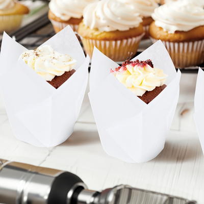 Way to Celebrate! Baking Cups - 24 Each