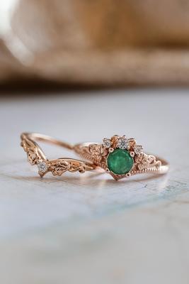 Natural Inspired Leaf emerald ring set unique twig engagement ring
