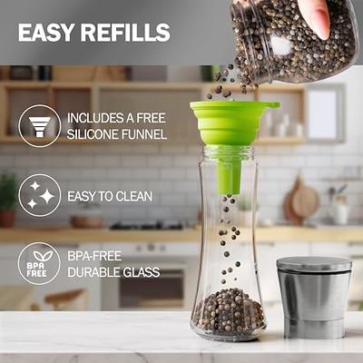 OXO GG Glass Adjustable Shaker Set