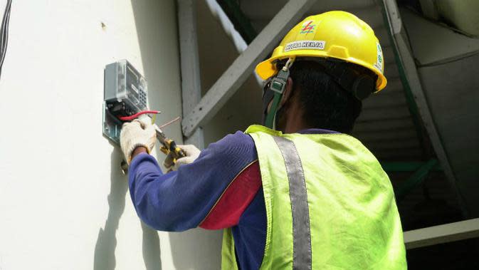 Pln Beri Sambungan Listrik Gratis Untuk Madrasah Di Jatim