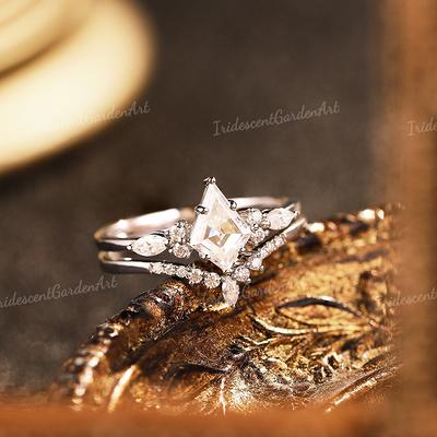 Special Sale  2pcs Gold Tone Emerald Cut Bridal Ring Set In