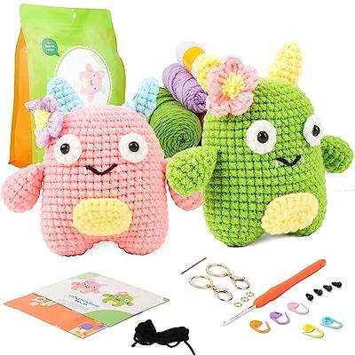 MOMOTOYS Beginner Crochet Kit w/ 130 Page Book, Crochet Yarn Set, Crochet  Hook Kit & Crochet Needle Kit - Crocheting Kits for Beginners, Adults &  Kids 