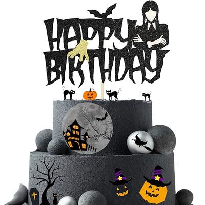 Baker Creates Wednesday Addams-Inspired Cake | 12 Tomatoes