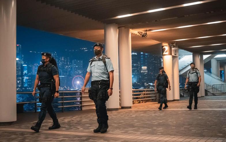港警拘捕《立場新聞》高層、何韻詩　民進黨：譴責中共持續扼殺香港民主