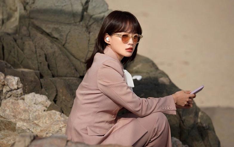 Netflix熱門韓劇《雖然不是英雄》、《The 8 Show》都有她的身影！青龍影后千玗嬉不可錯過的其他經典作品