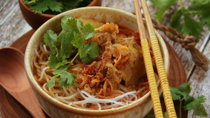  Resep  Bihun  Kari  Ayam Sedap khas Medan 