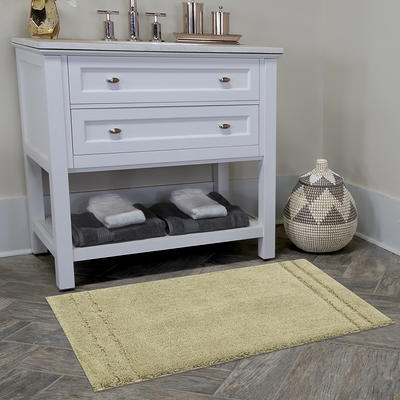 allen + roth 20-in x 34-in Gray Microfiber Bath Rug in the Bathroom Rugs &  Mats department at