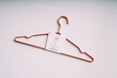 Bride to Be Wedding Dress Hanger (White with Rose Gold Wire) - Ella  Celebration