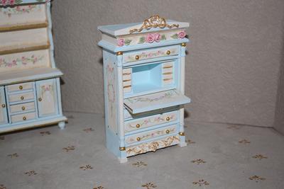 One Inch Scale, Miniature Appliances, Dollhouse Furniture