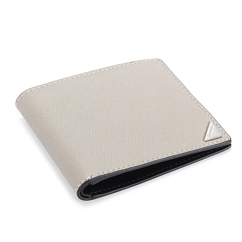 Calvin Klein 鐵牌LOGO防刮短夾精裝禮盒贈CK帕巾(淺灰色)